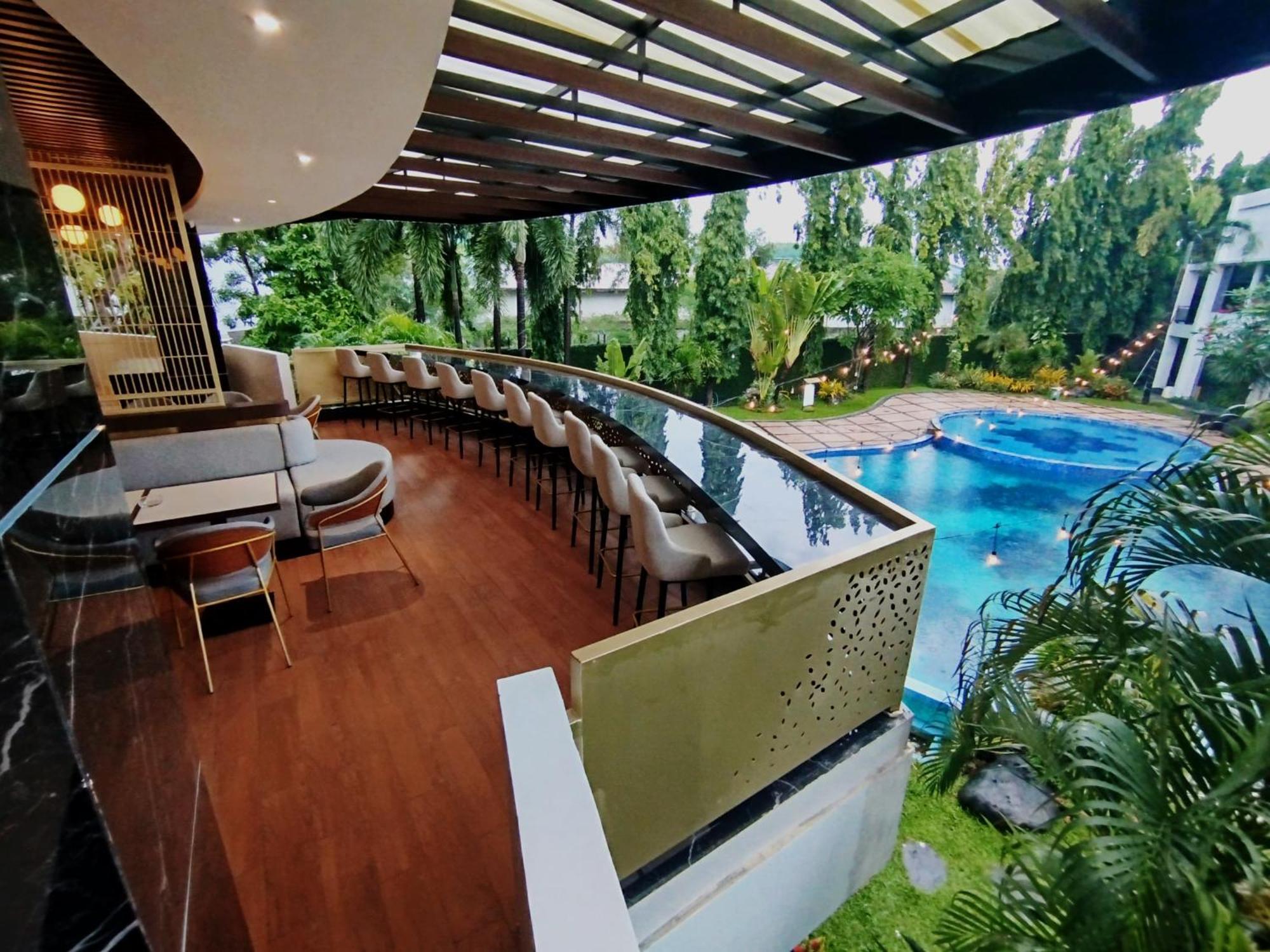 The Sun Hotel Sidoarjo Luaran gambar