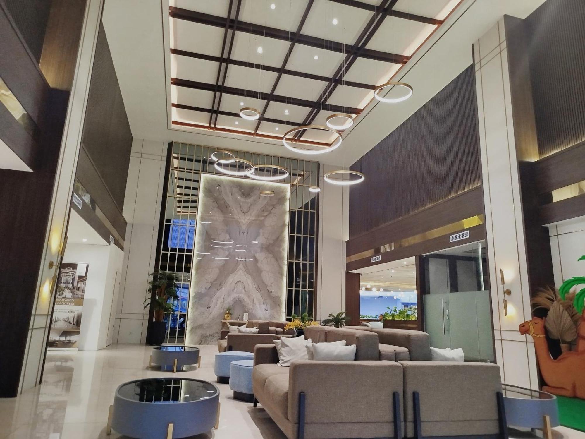 The Sun Hotel Sidoarjo Luaran gambar