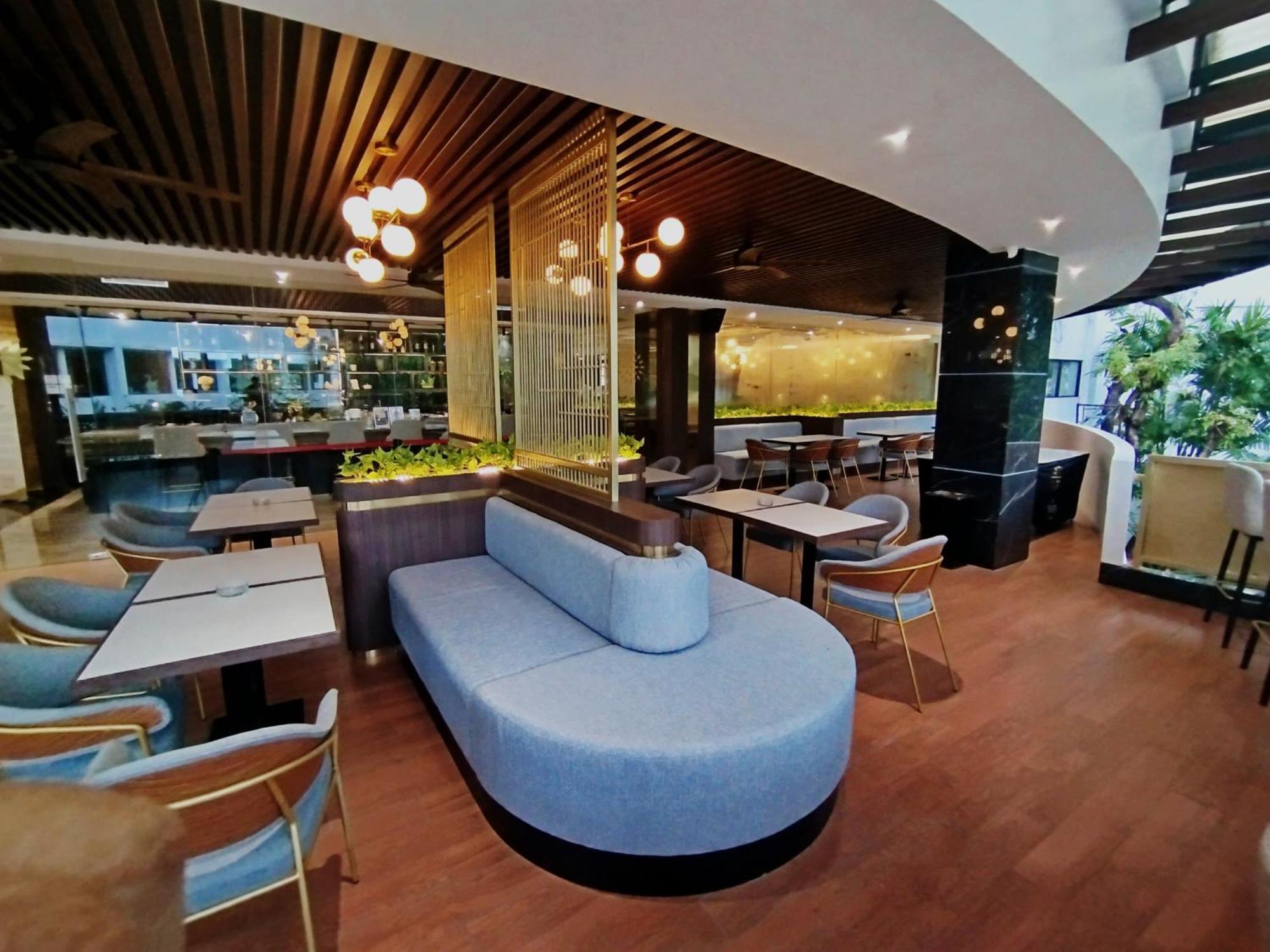 The Sun Hotel Sidoarjo Luaran gambar