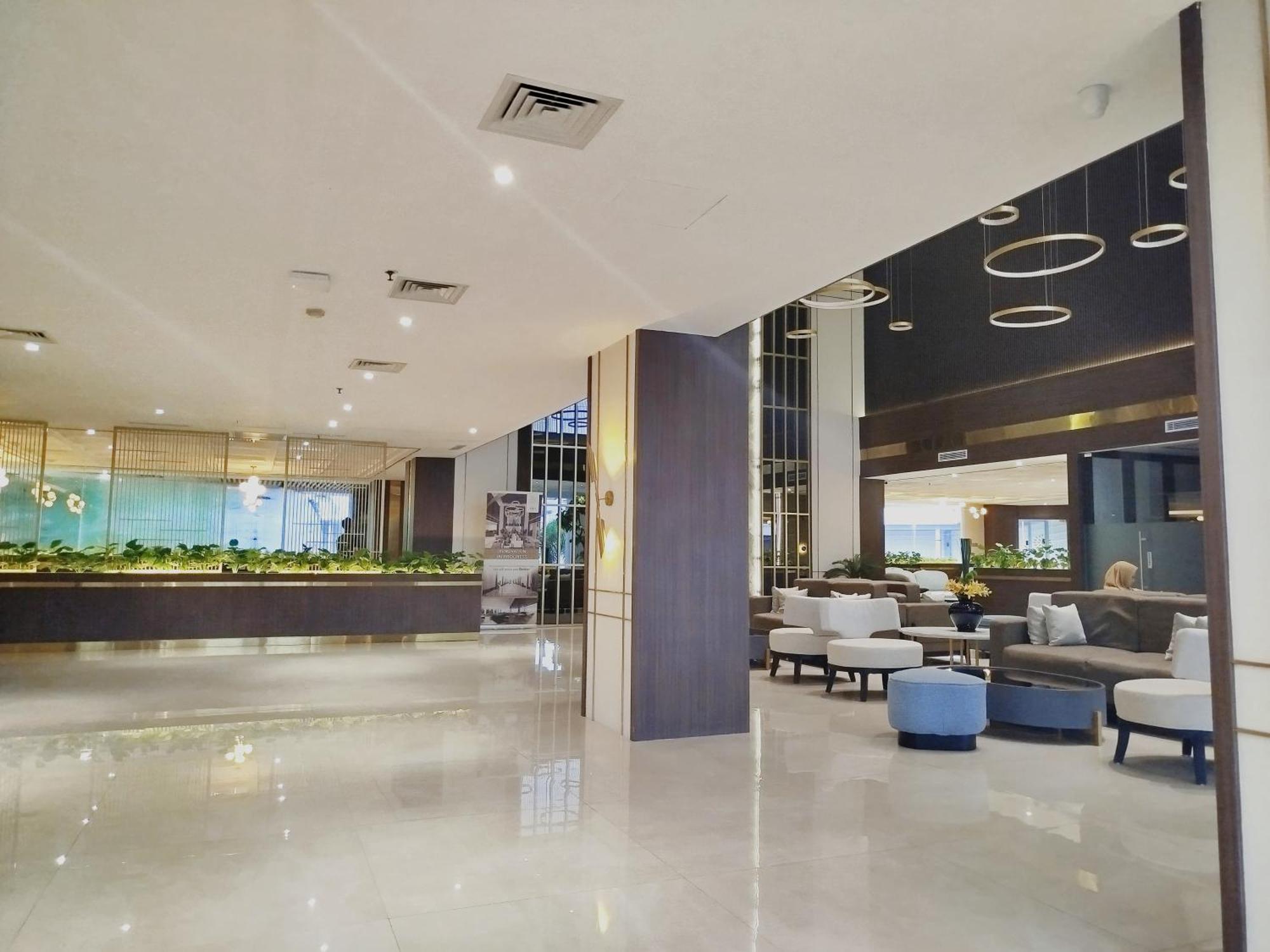 The Sun Hotel Sidoarjo Luaran gambar