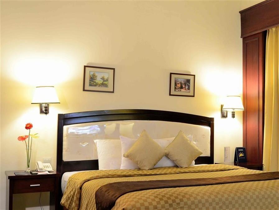 The Sun Hotel Sidoarjo Luaran gambar