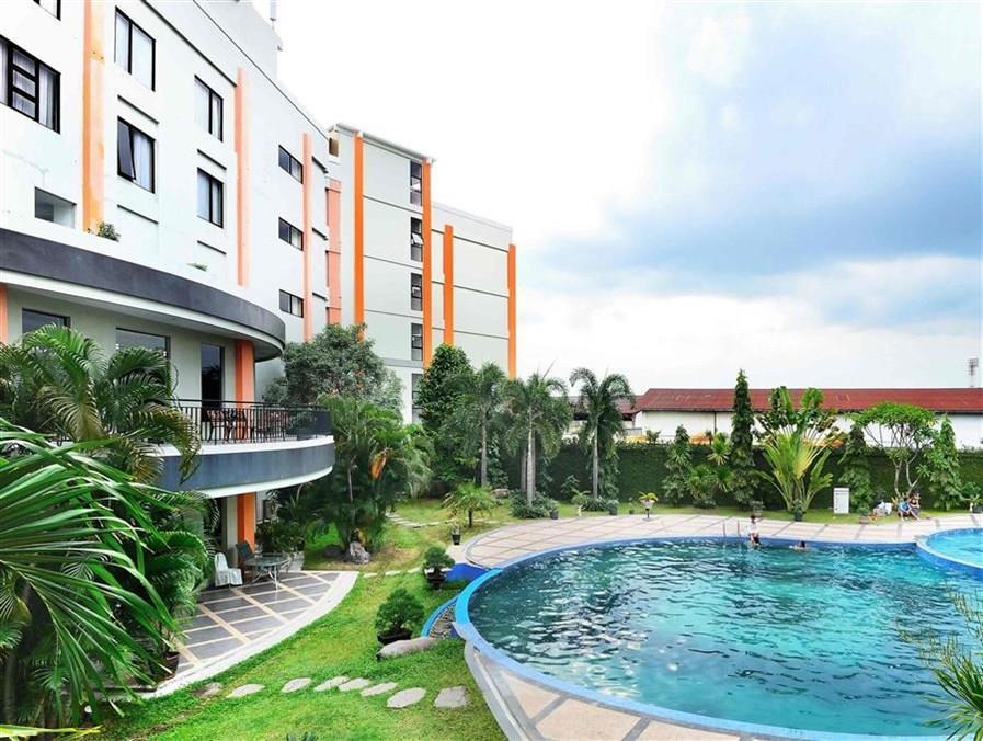 The Sun Hotel Sidoarjo Luaran gambar