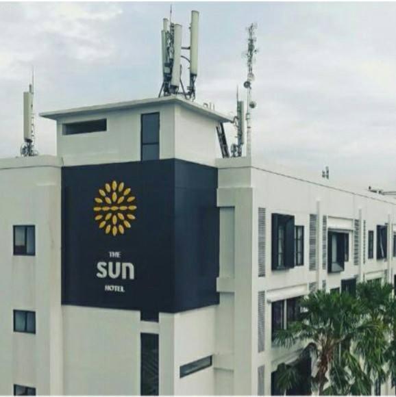 The Sun Hotel Sidoarjo Luaran gambar