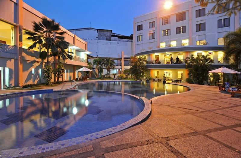 The Sun Hotel Sidoarjo Luaran gambar